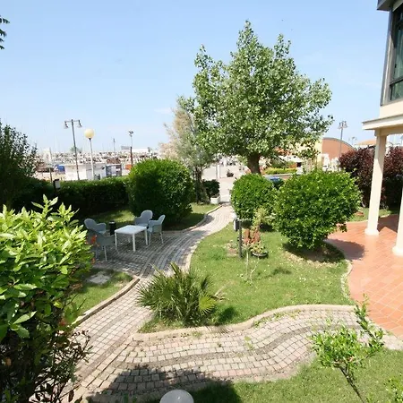 Hotel Murex