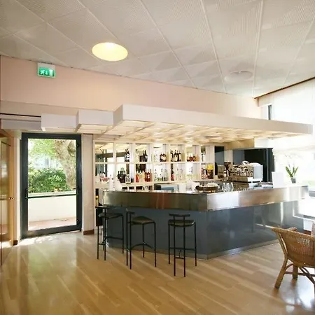Hotel Murex 3*