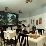 Murex Hotel