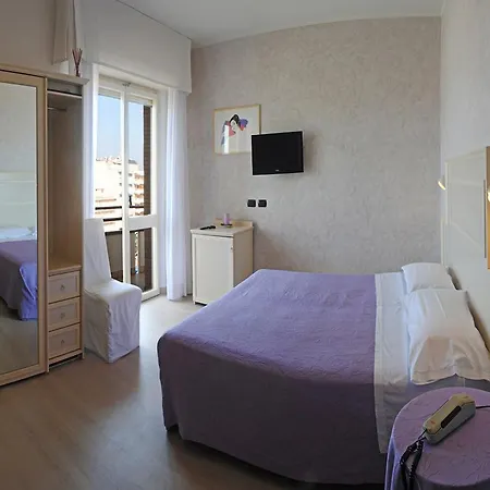 מלון Murex 3*