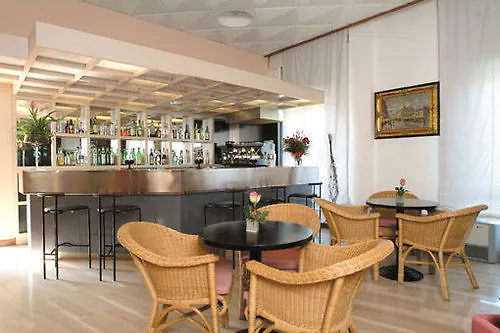 Hotel Murex 3*