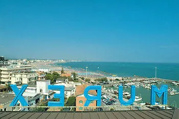 Hotel Murex 3*